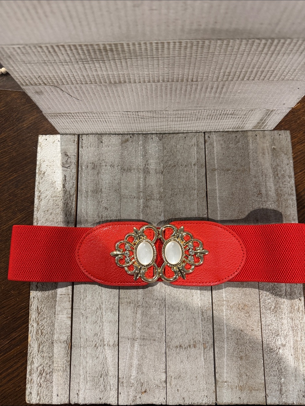 NWOT Red Elastic Waist Belt with Decorative Gold and Ivory Buckle